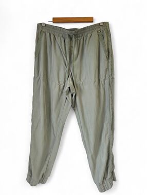 White House Black Market Olive Green Relaxed Jogger Pants Size Large